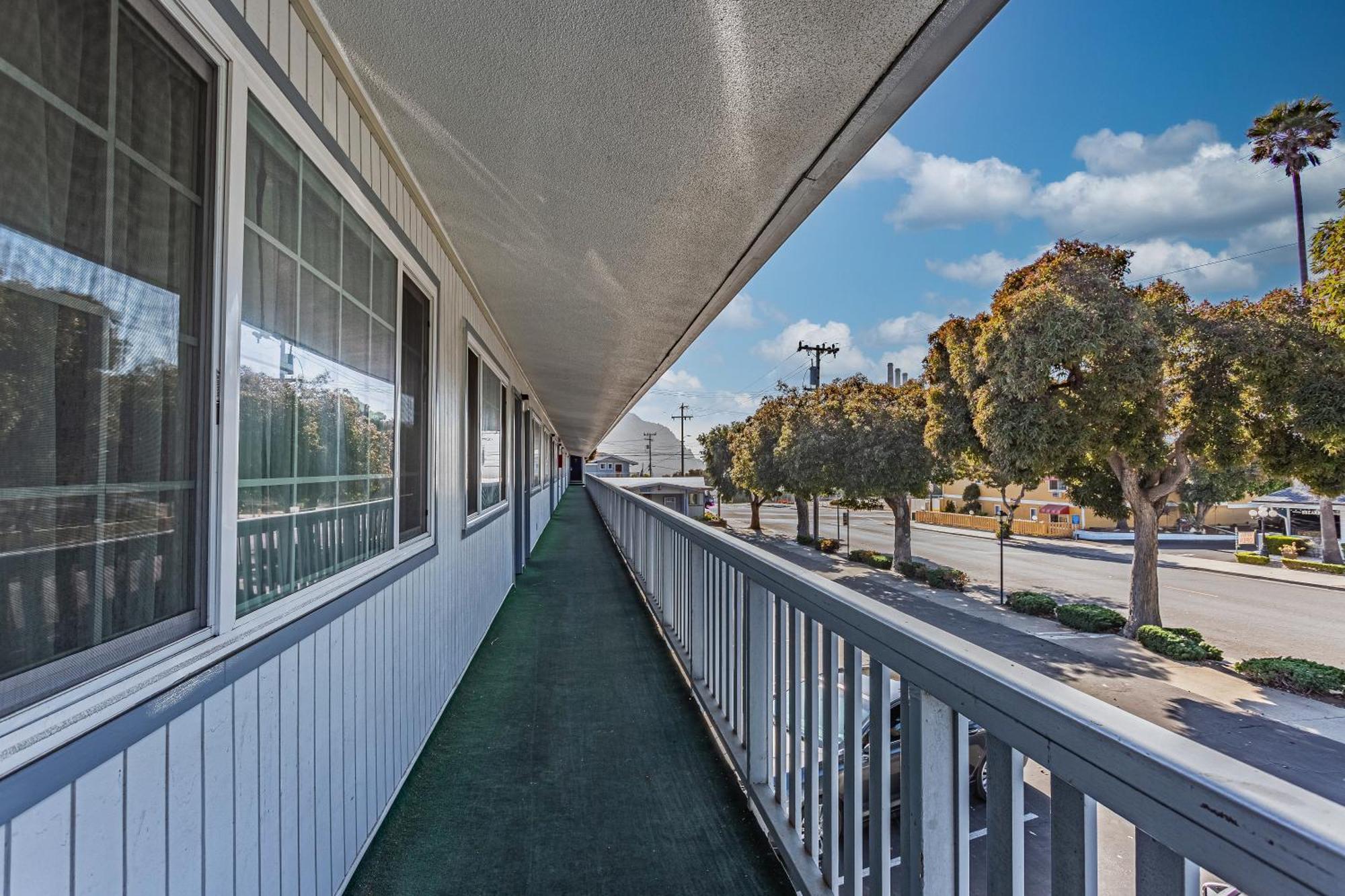 Coastal Breeze Inn Morro Bay Ngoại thất bức ảnh