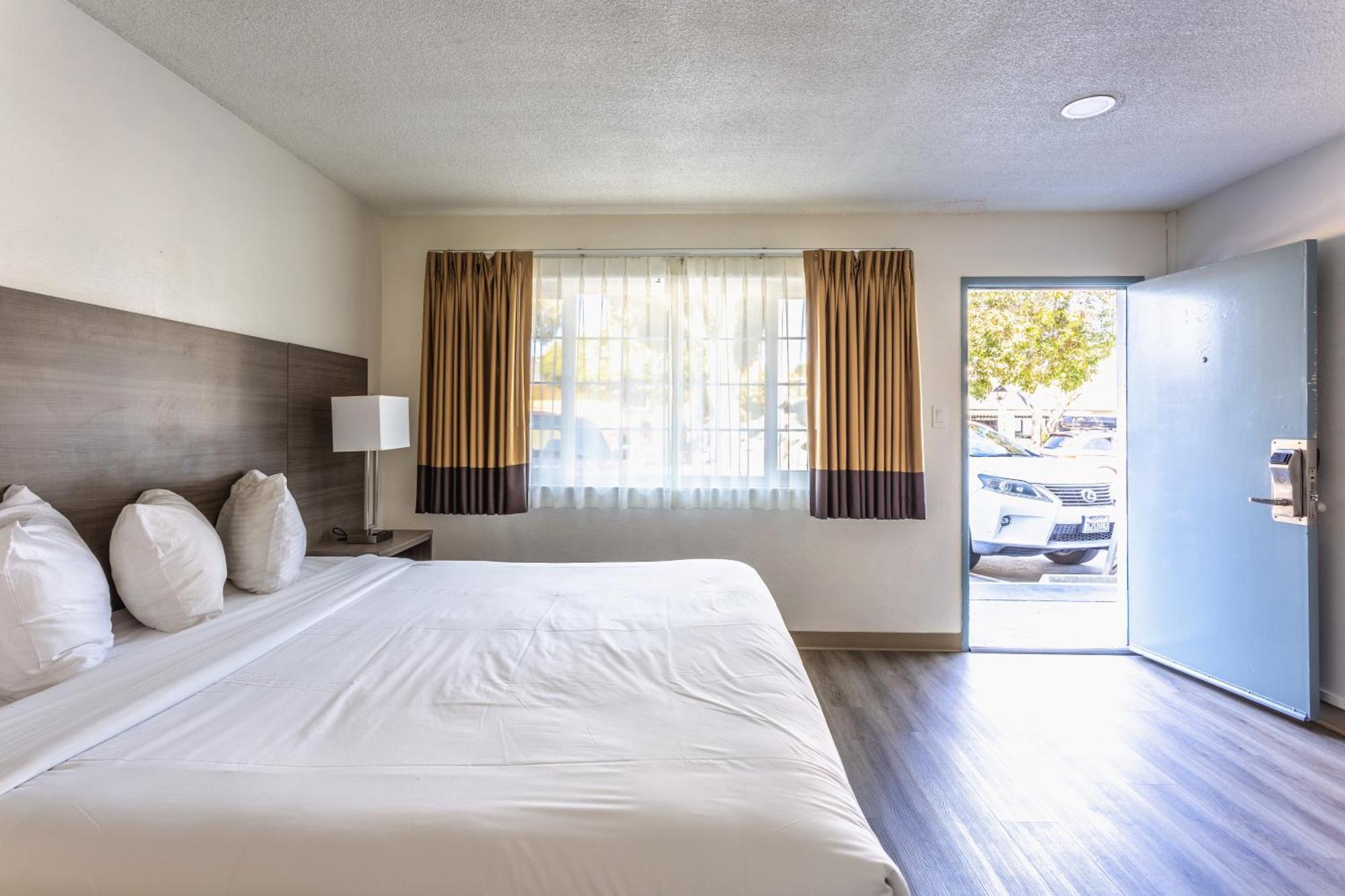 Coastal Breeze Inn Morro Bay Ngoại thất bức ảnh