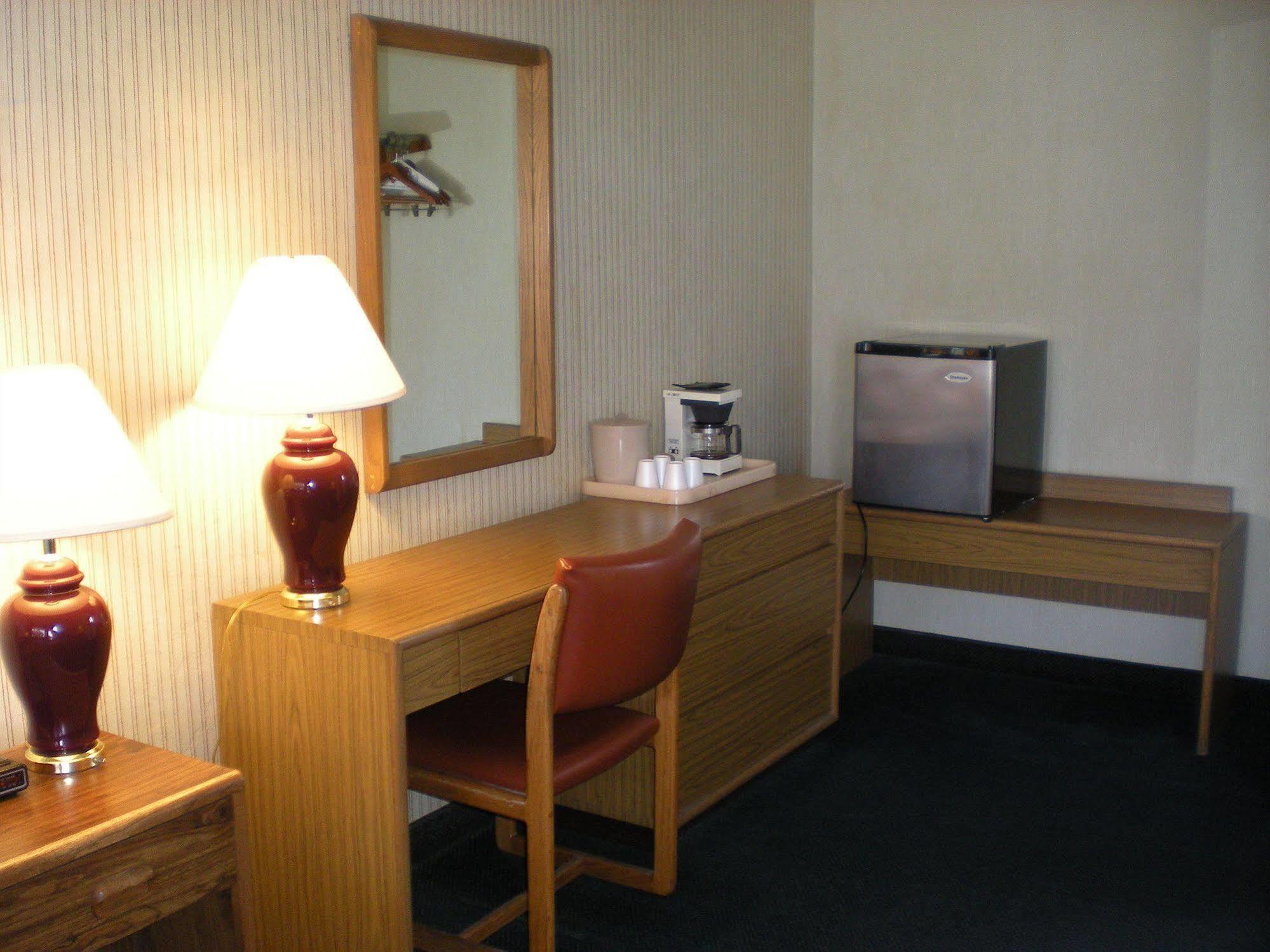 Coastal Breeze Inn Morro Bay Ngoại thất bức ảnh